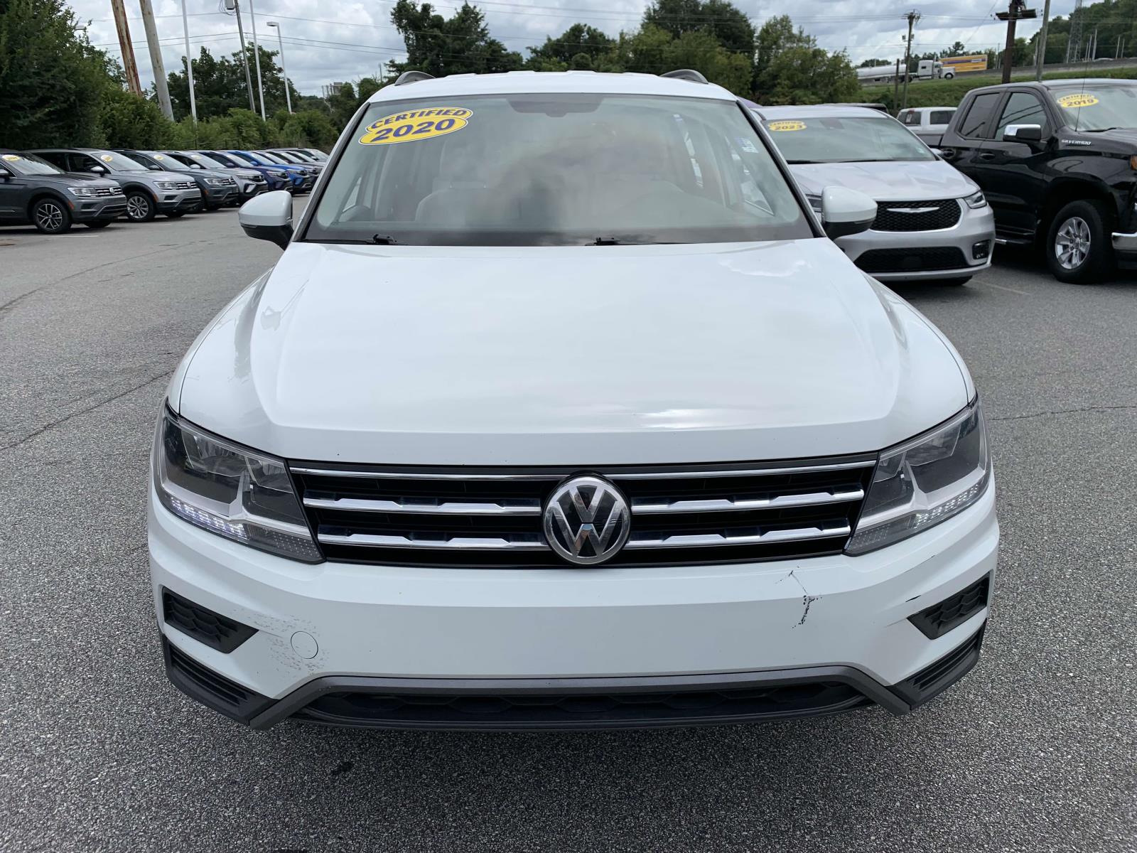 Used 2020 Volkswagen Tiguan SE with VIN 3VV3B7AX3LM095524 for sale in Greenville, SC