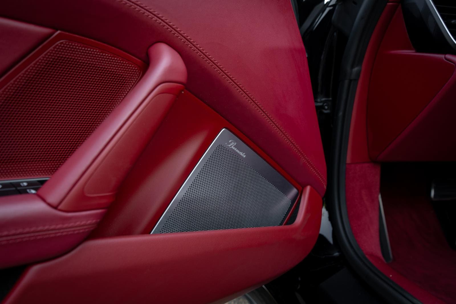 2024 Porsche 911 Turbo S - Photo 47