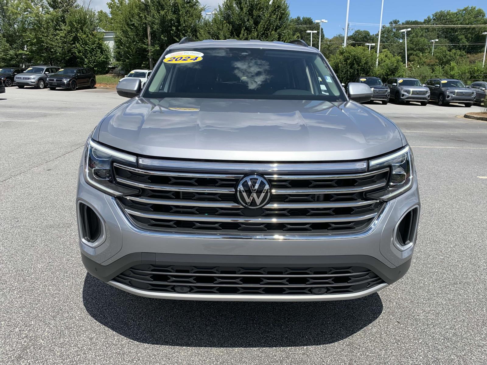 Used 2024 Volkswagen Atlas SE w/Tech with VIN 1V2WR2CA3RC536659 for sale in Greenville, SC