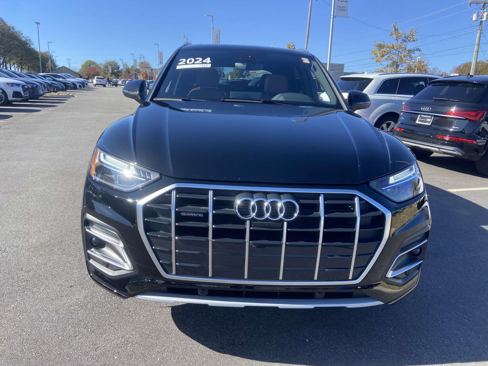 2024 Audi Q5 Premium Plus 40 TFSI photo 2