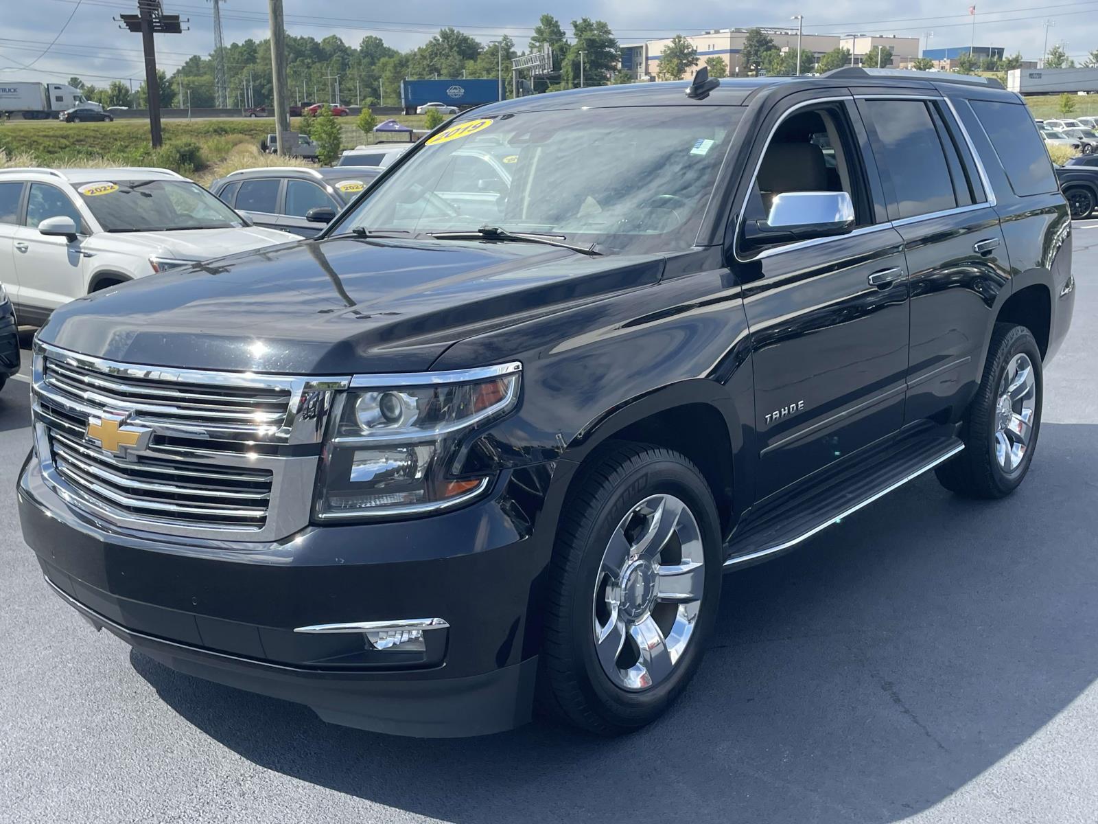 2019 Chevrolet Tahoe Premier photo 3