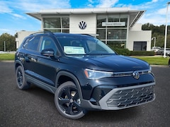 2025 Volkswagen Taos 1.5T SE Sport Utility