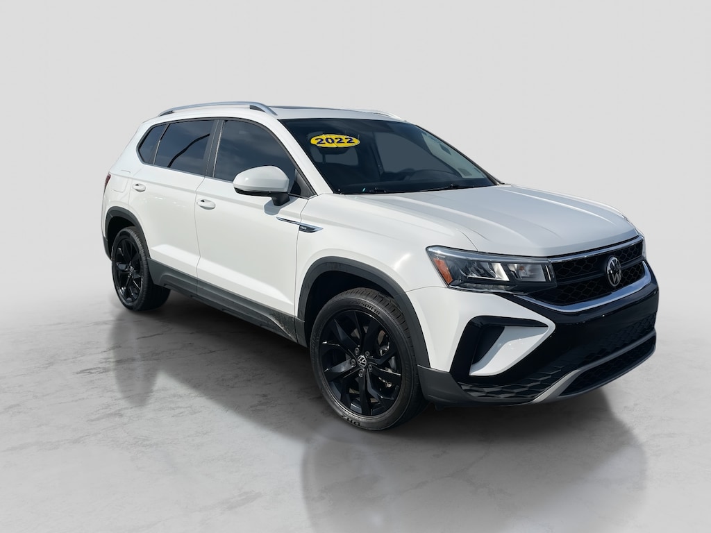 Used 2022 Volkswagen Taos SE FWD Sport Utility