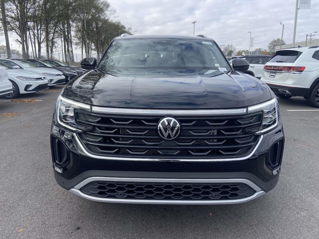 New 2026 Volkswagen Atlas Cross Sport 2.0T SE w/Technology Sport Utility
