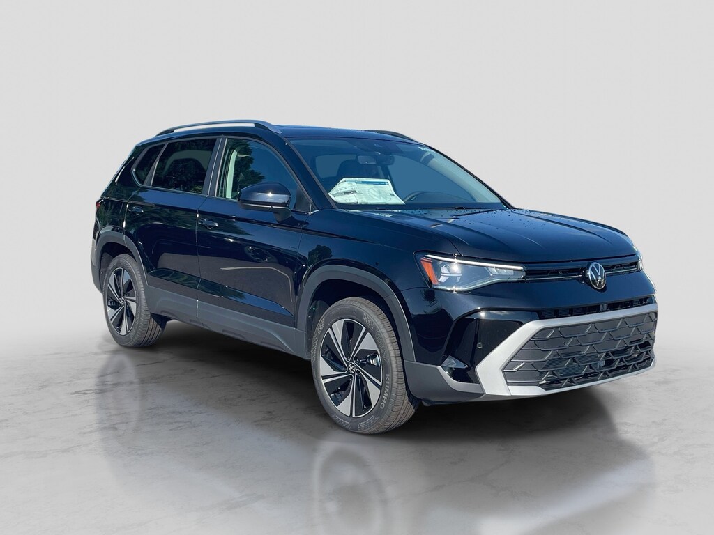 New 2026 Volkswagen Taos 1.5T SE Sport Utility