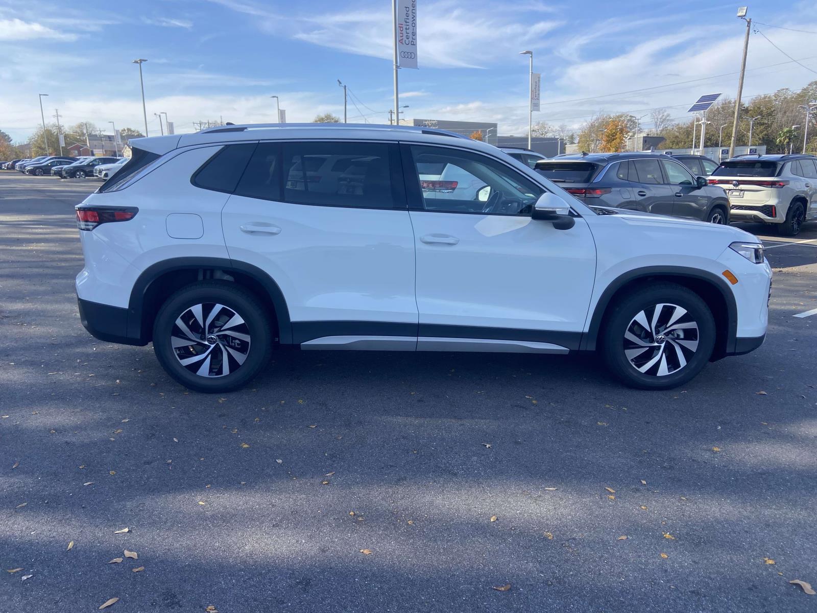 2026 Volkswagen Tiguan S - Photo 10