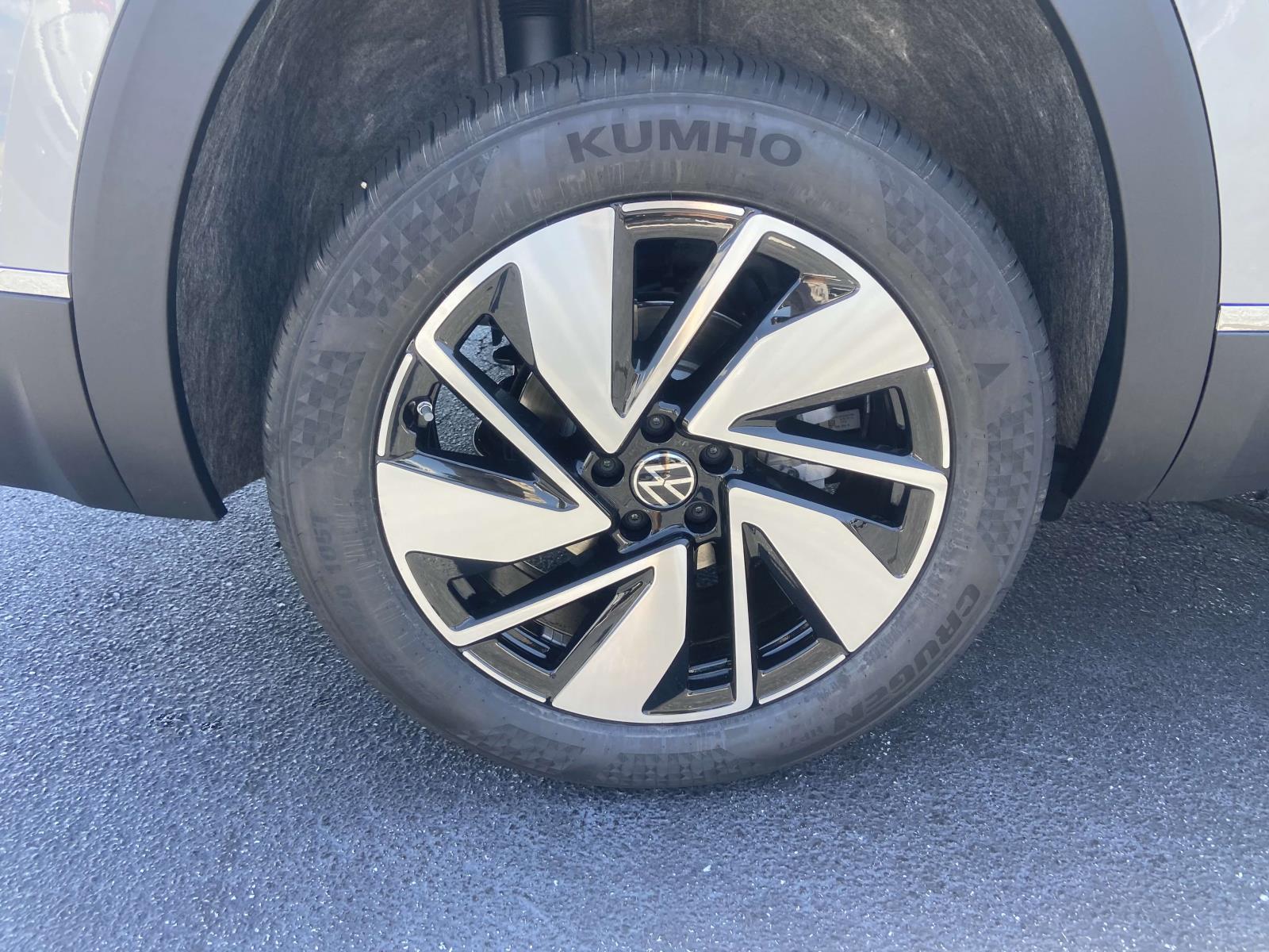 2026 Volkswagen Atlas SEL - Photo 11