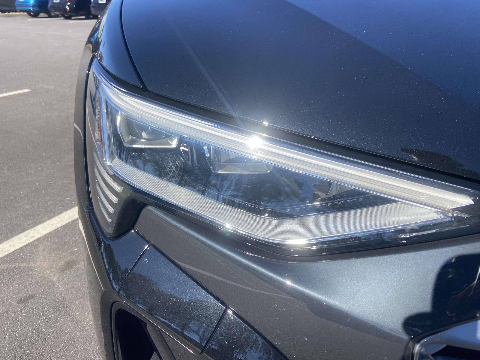 2024 Audi Q8 E-tron Premium Plus photo 4