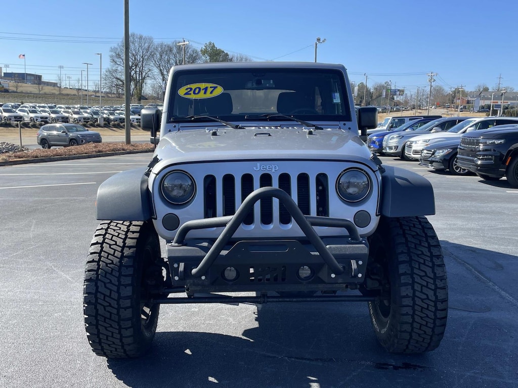 Used 2017 Jeep Wrangler Unlimited Sport 4x4 Sport Utility