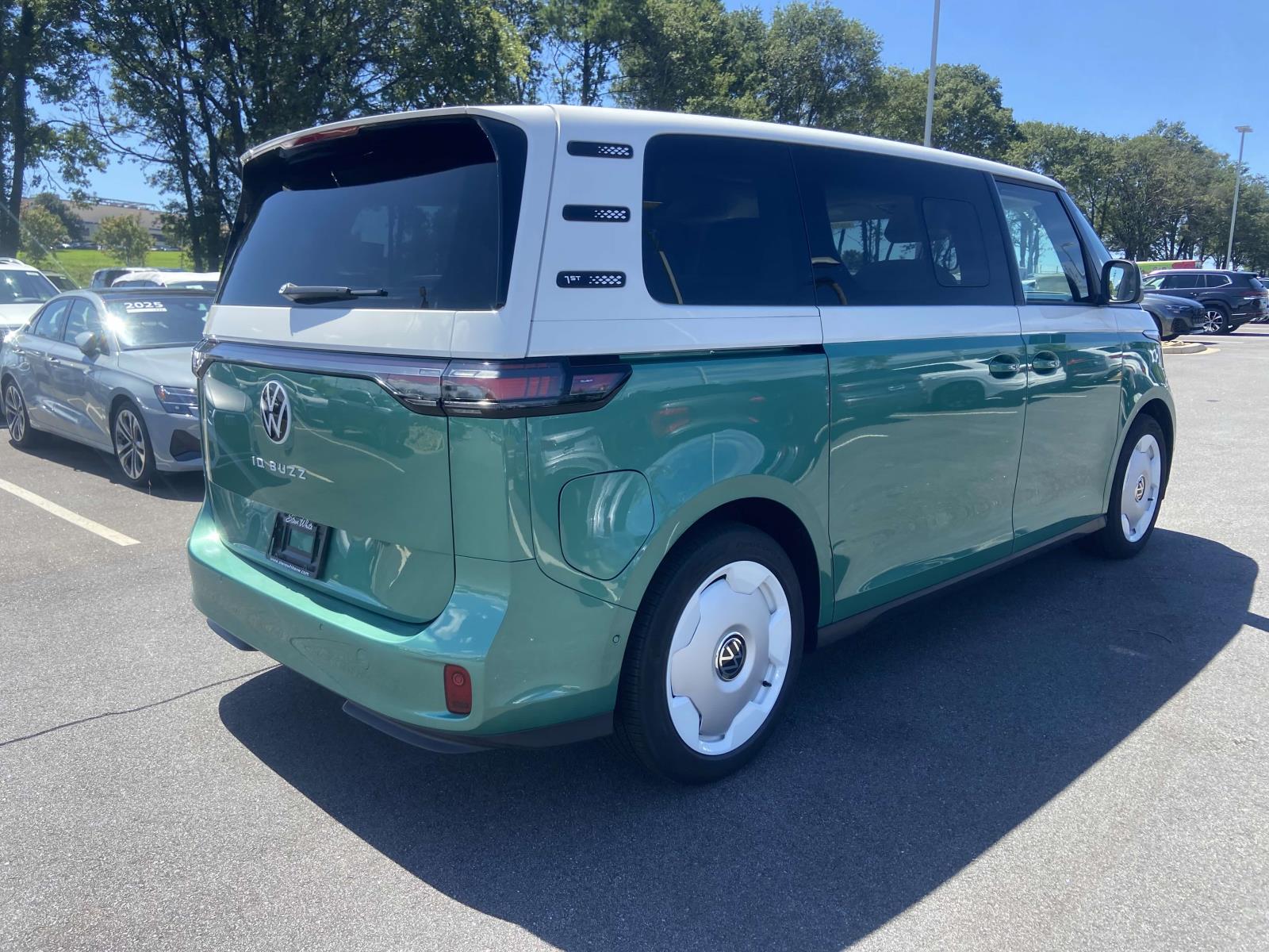 2025 Volkswagen ID. Buzz 1st Edition - Photo 9