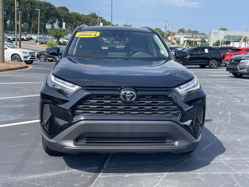 Used 2024 Toyota RAV4 XLE FWD (Natl) Sport Utility