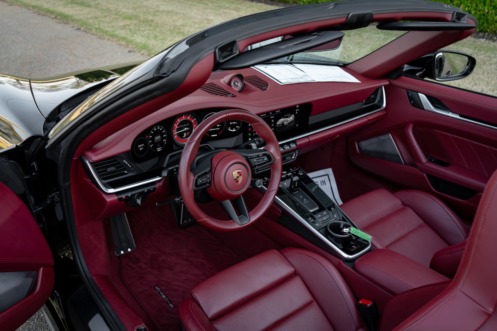 2024 Porsche 911 Turbo S - Photo 34