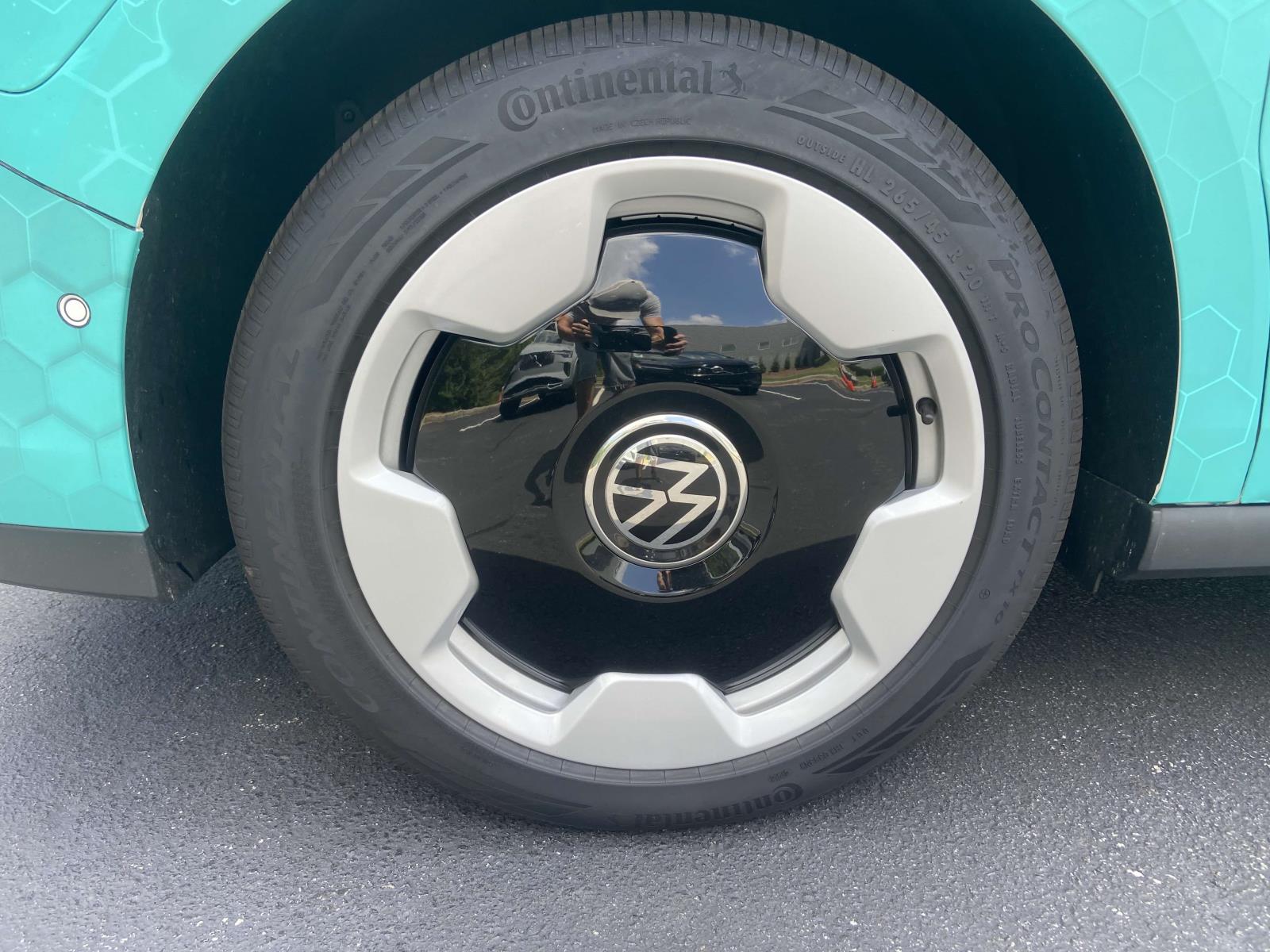 2025 Volkswagen ID. Buzz PRO S - Photo 11