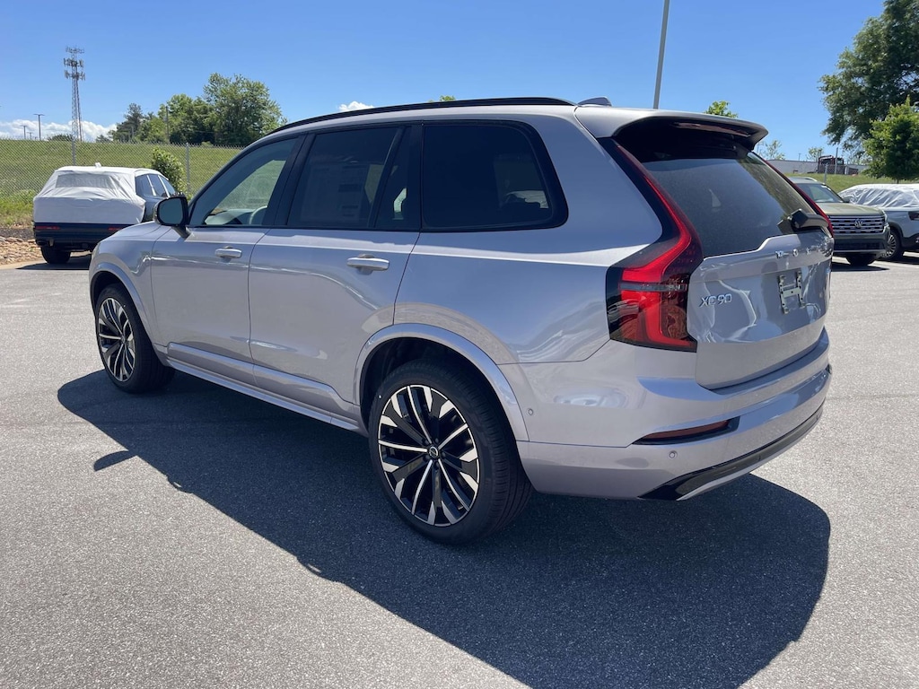 New 2026 Volvo XC90 B6 Ultra Sport Utility