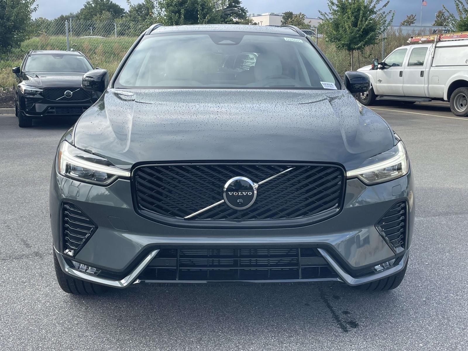 New 2027 Volvo XC60 B5 Ultra Sport Utility