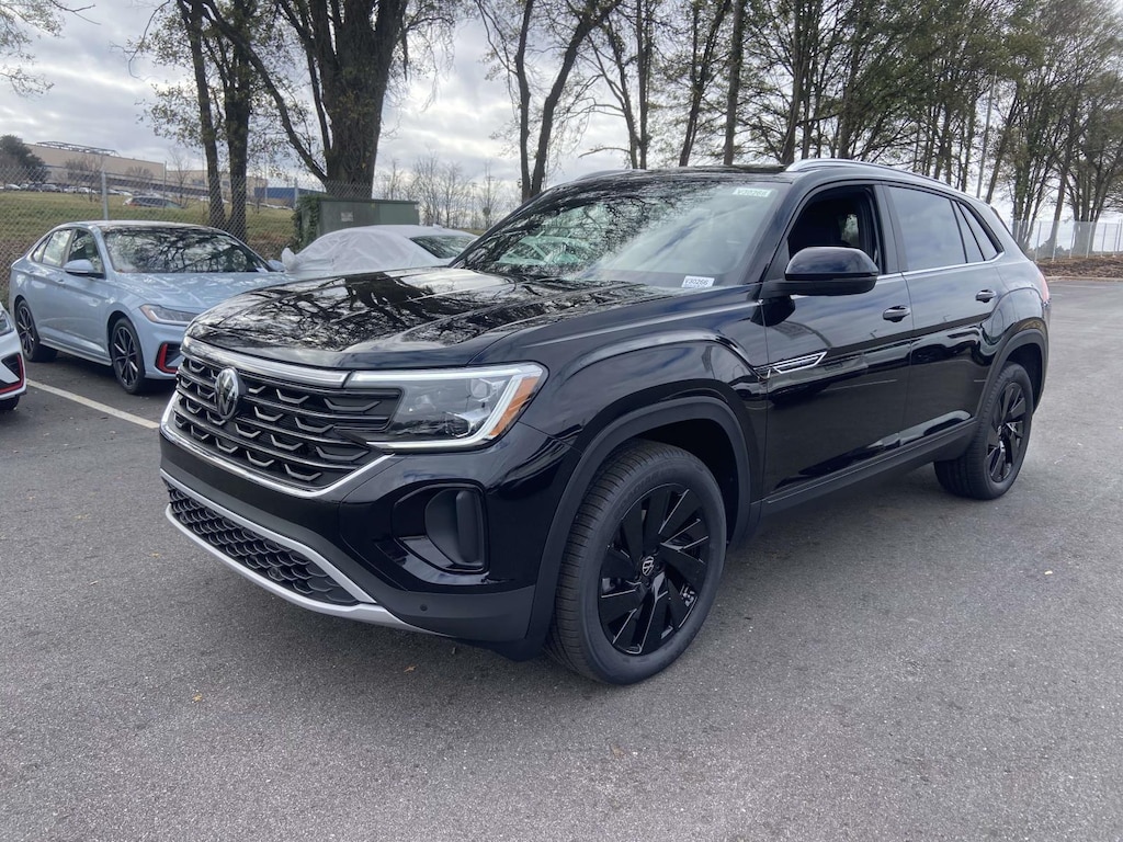 New 2026 Volkswagen Atlas Cross Sport 2.0T SE w/Technology Sport Utility