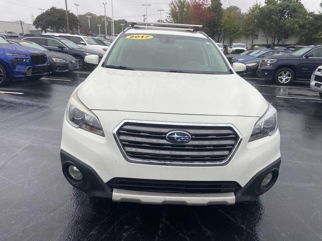 Used 2017 Subaru Outback 3.6R Touring Sport Utility