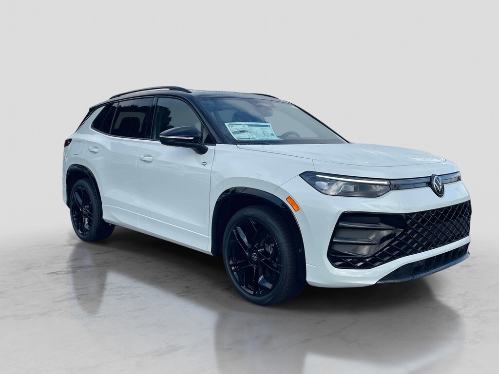 New 2026 Volkswagen Tiguan 2.0T SE R-Line Black Sport Utility