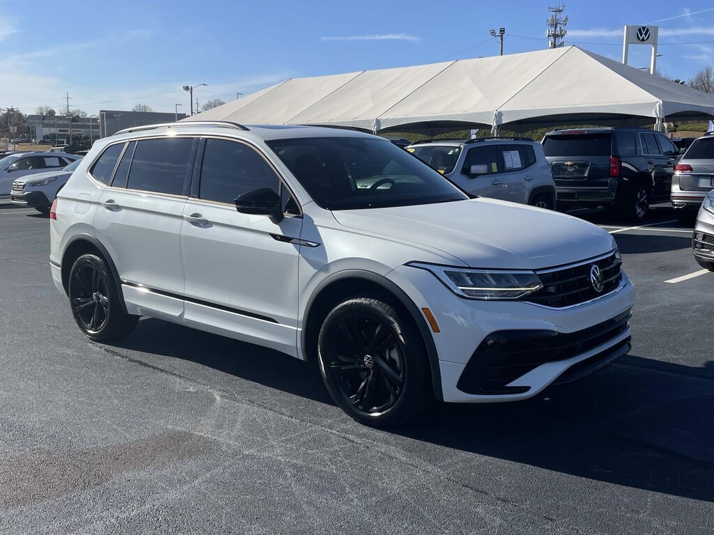 Certified 2023 Volkswagen Tiguan 2.0T SE R-Line Black FWD Sport Utility