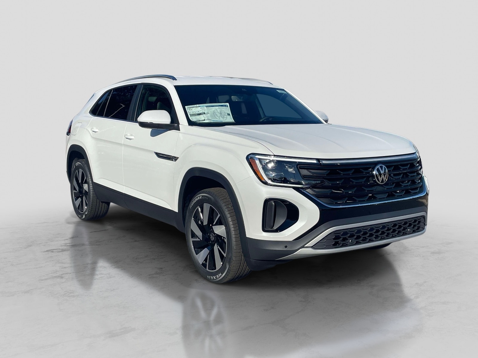 2026 Volkswagen Atlas Cross Sport SE w/Tech