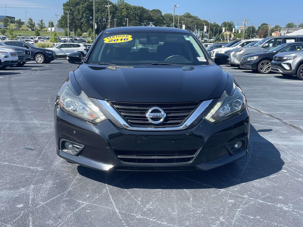 Used 2016 Nissan Altima Sdn V6 3.5 SL Car