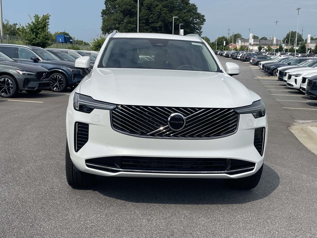 New 2026 Volvo XC90 B5 Core Sport Utility