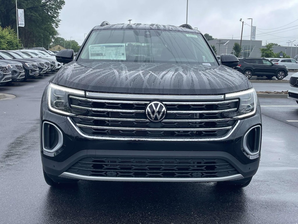 New 2026 Volkswagen Atlas 2.0T SE w/Technology Sport Utility