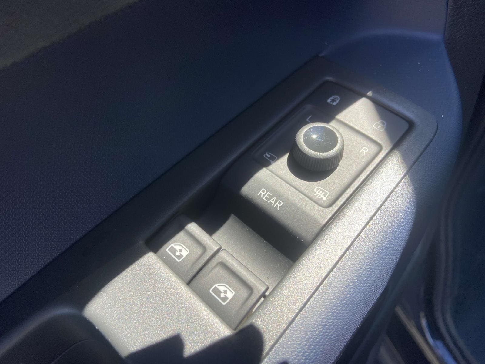 2025 Volkswagen ID. Buzz PRO S - Photo 20