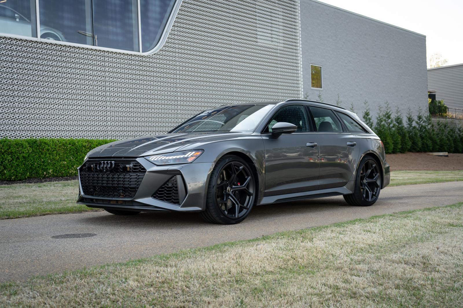2024 Audi RS 6 Avant Base - Photo 6