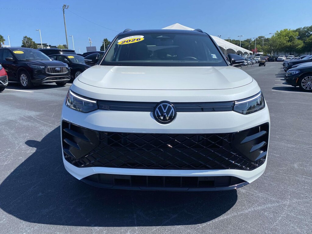 Certified 2026 Volkswagen Tiguan SE R-Line Black FWD Sport Utility