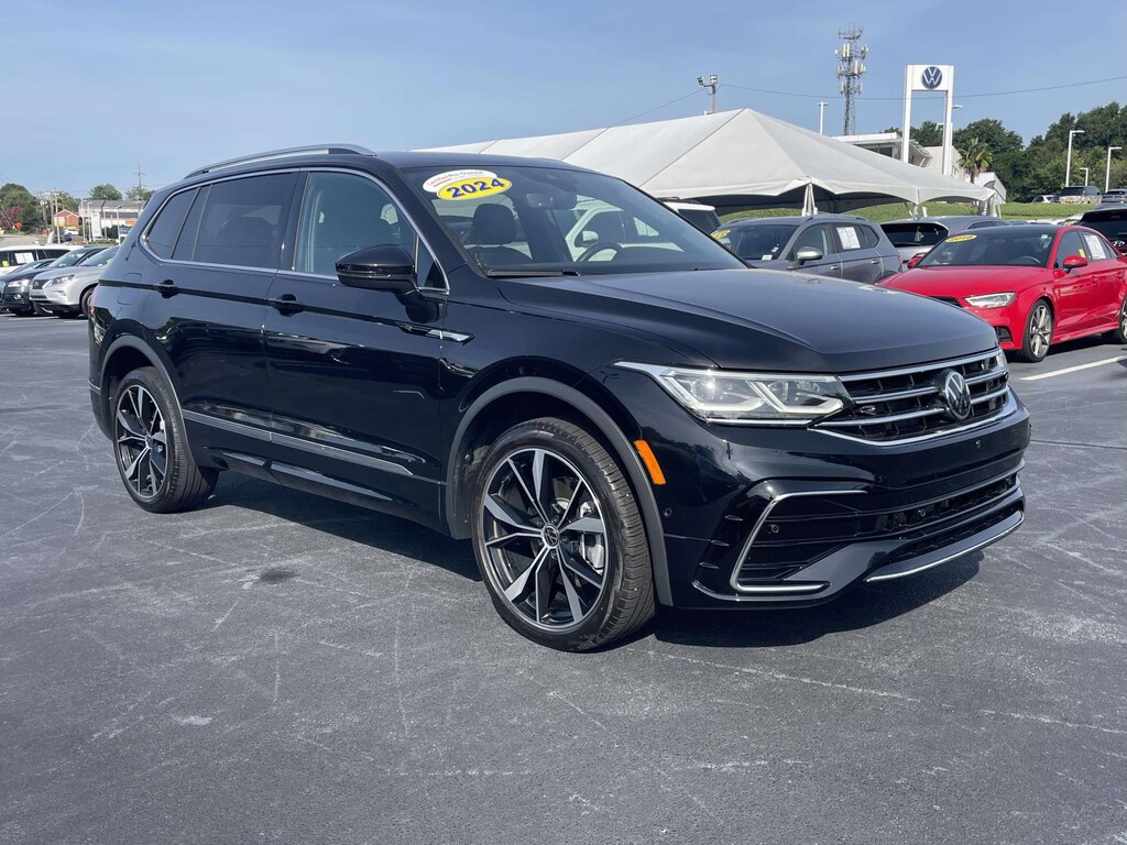 Certified 2024 Volkswagen Tiguan 2.0T SEL R-Line 4MOTION Sport Utility