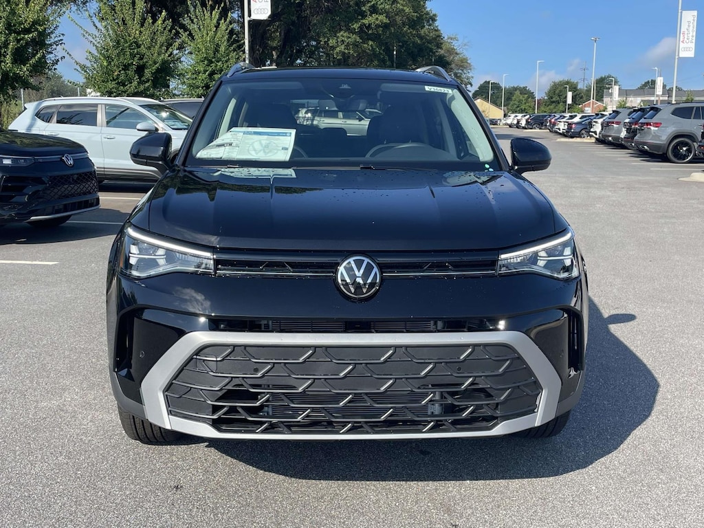New 2026 Volkswagen Taos 1.5T SE Sport Utility