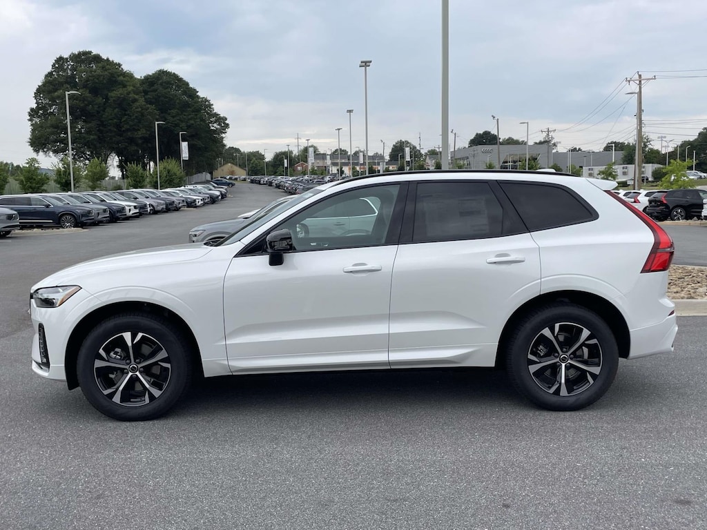 New 2026 Volvo XC60 B5 AWD Core Sport Utility