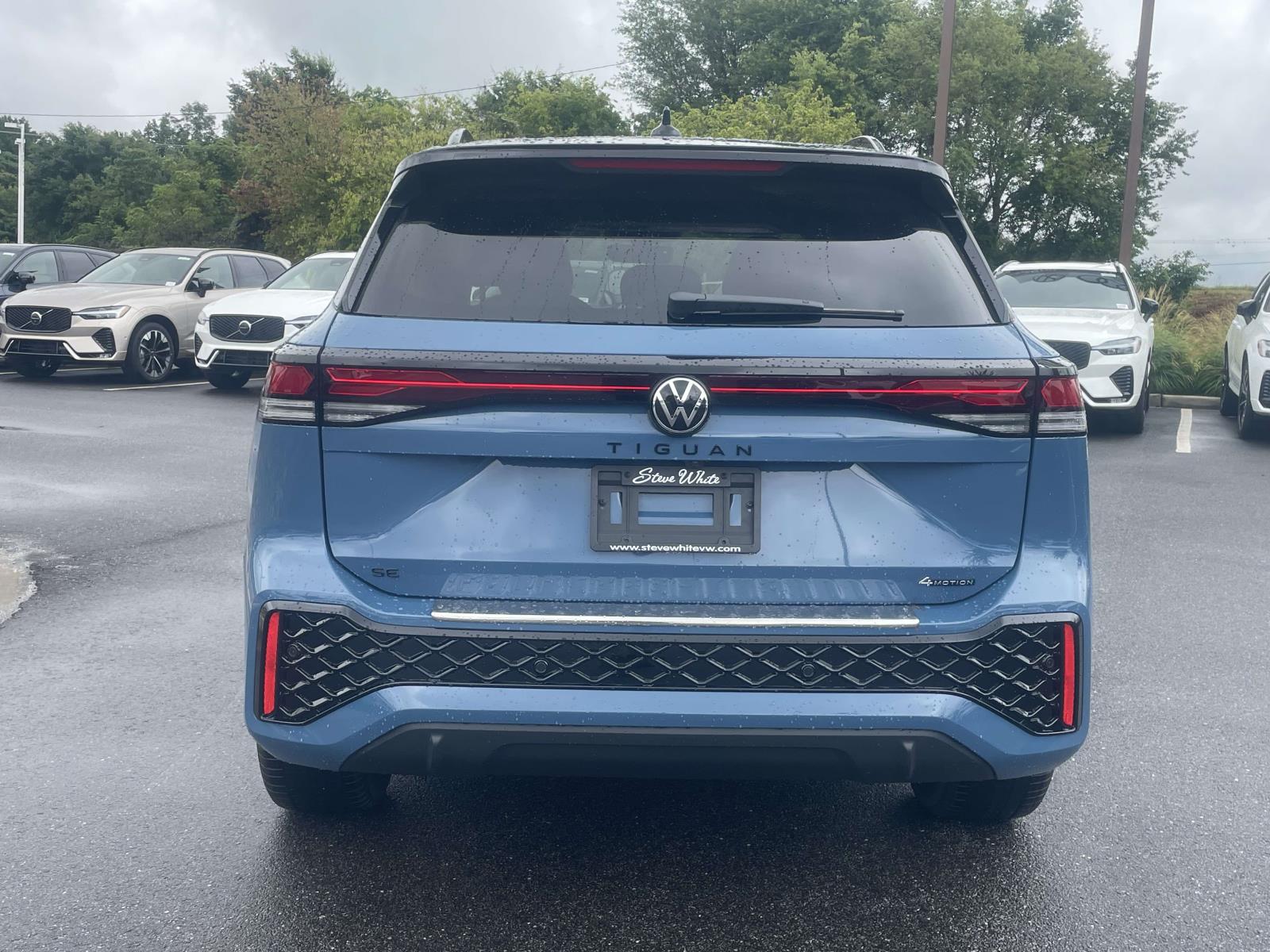 2026 Volkswagen Tiguan SE R-LINE BLACK - Photo 6