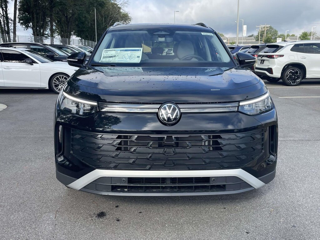 New 2026 Volkswagen Tiguan 2.0T SE Sport Utility