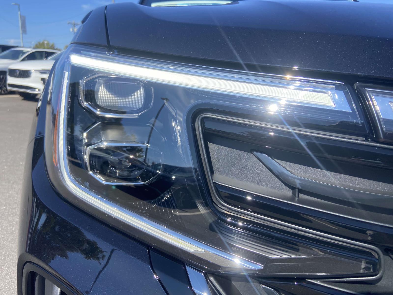 2026 Volkswagen Atlas Cross Sport SE Technology photo 4