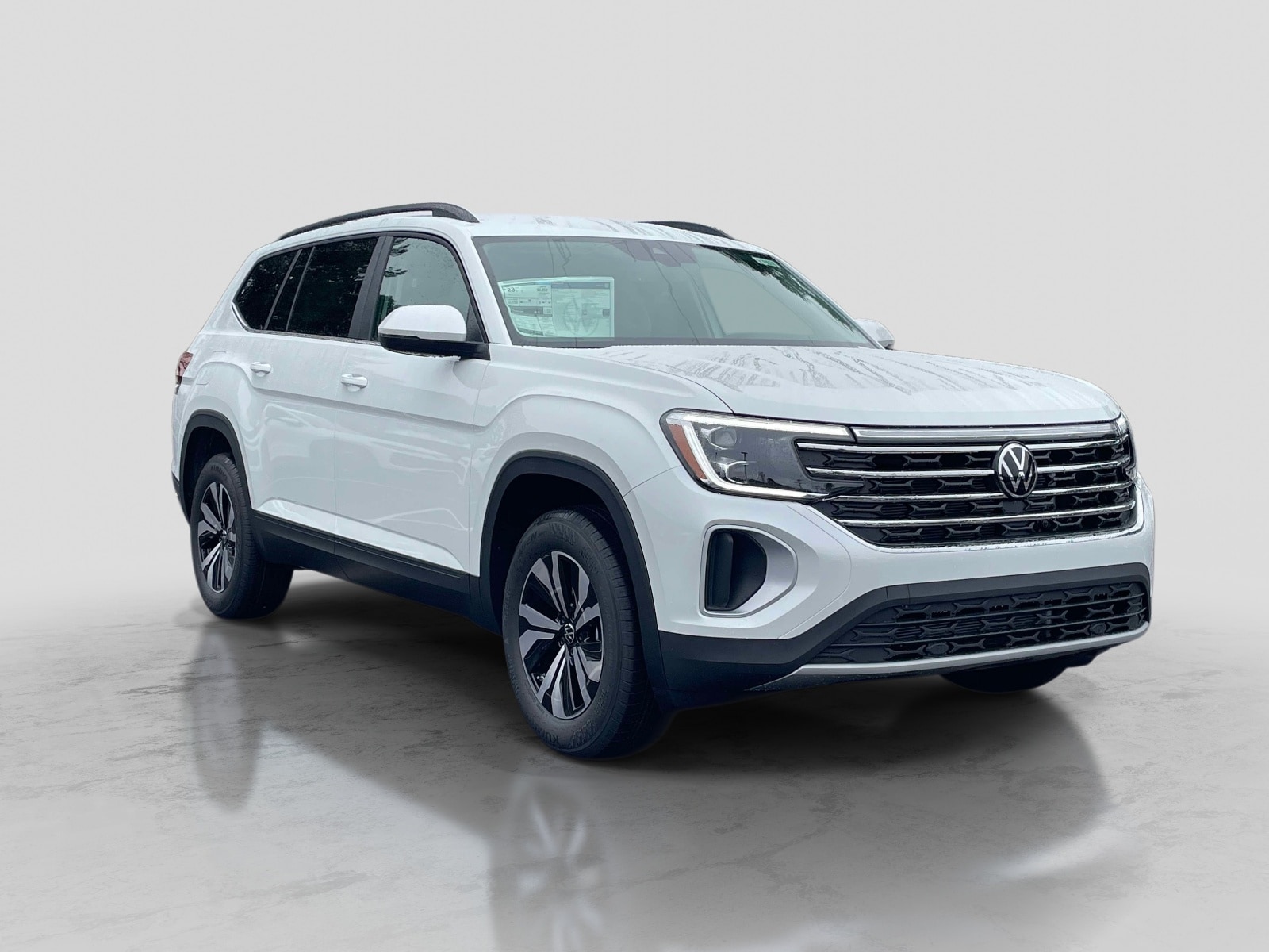 2026 Volkswagen Atlas 2.0T SE's photo