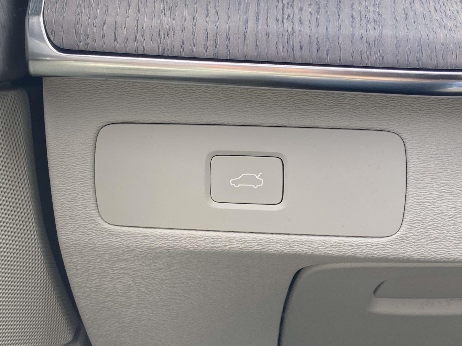 2026 Volvo XC90 Ultra - Photo 23