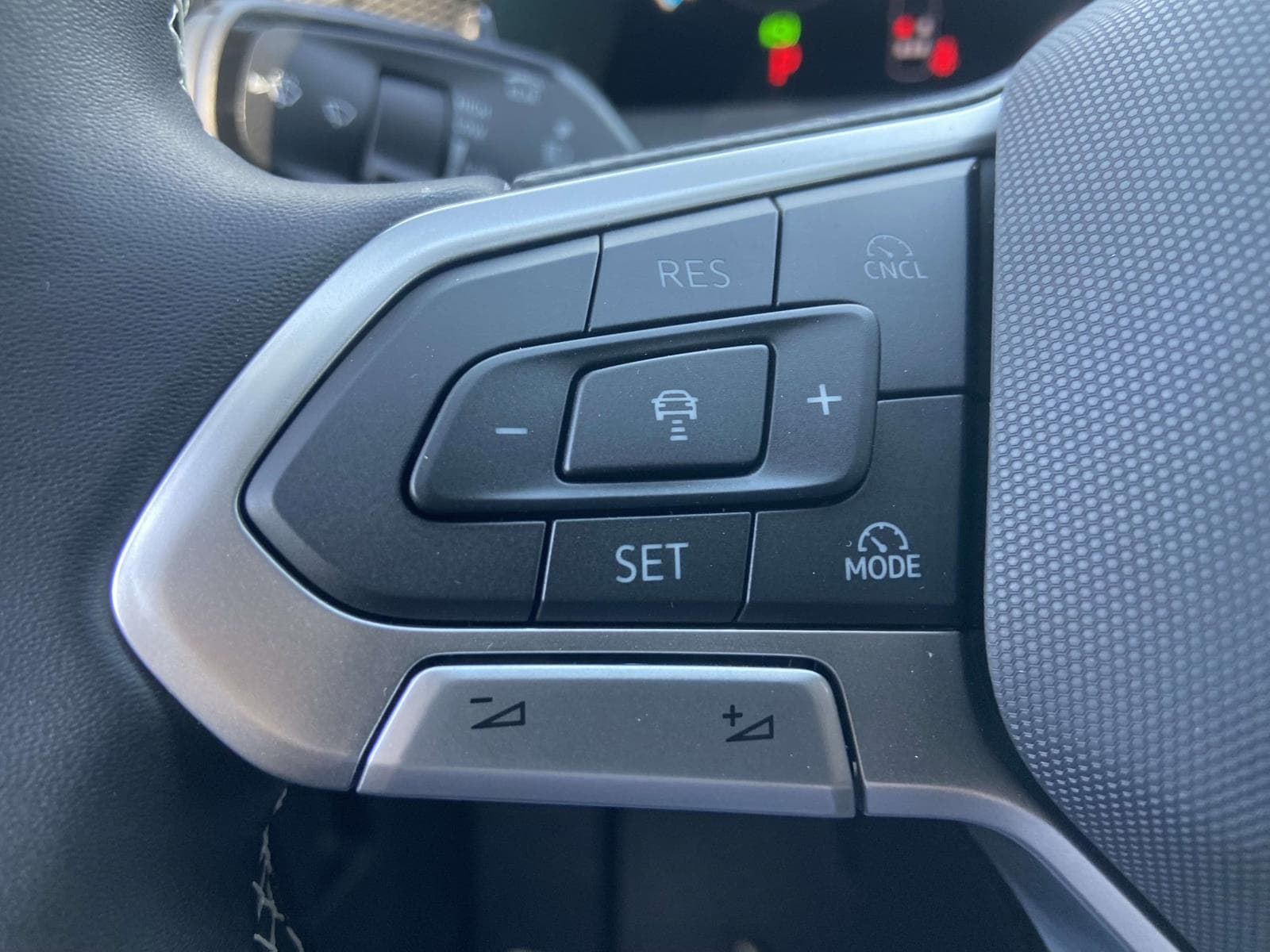 2026 Volkswagen Tiguan S - Photo 22