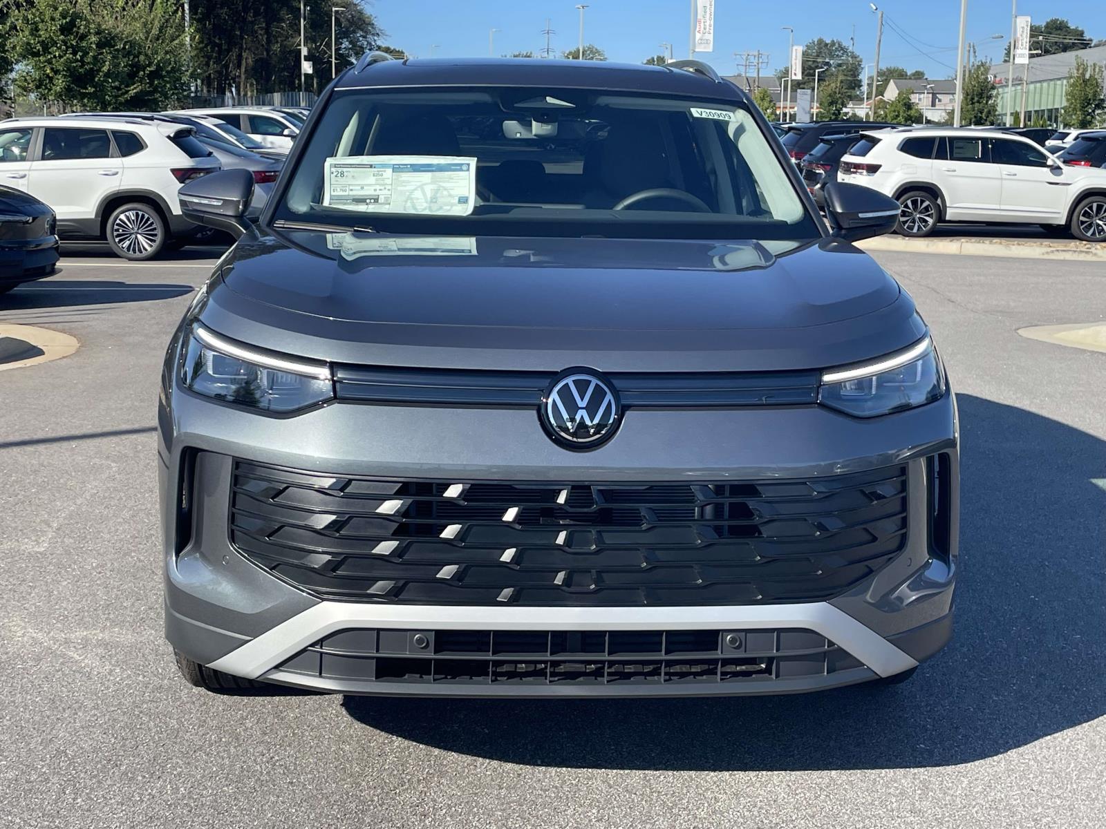 New 2026 Volkswagen Tiguan 2.0T SE Sport Utility