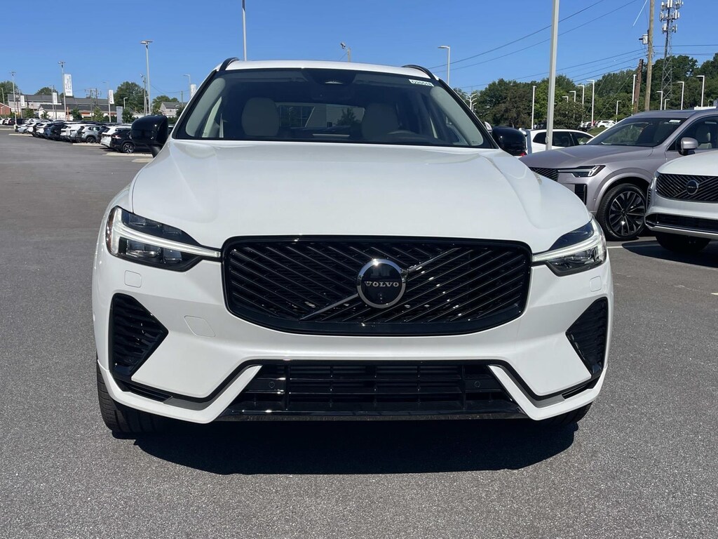 New 2026 Volvo XC60 Plug-In Hybrid T8 Ultra Sport Utility