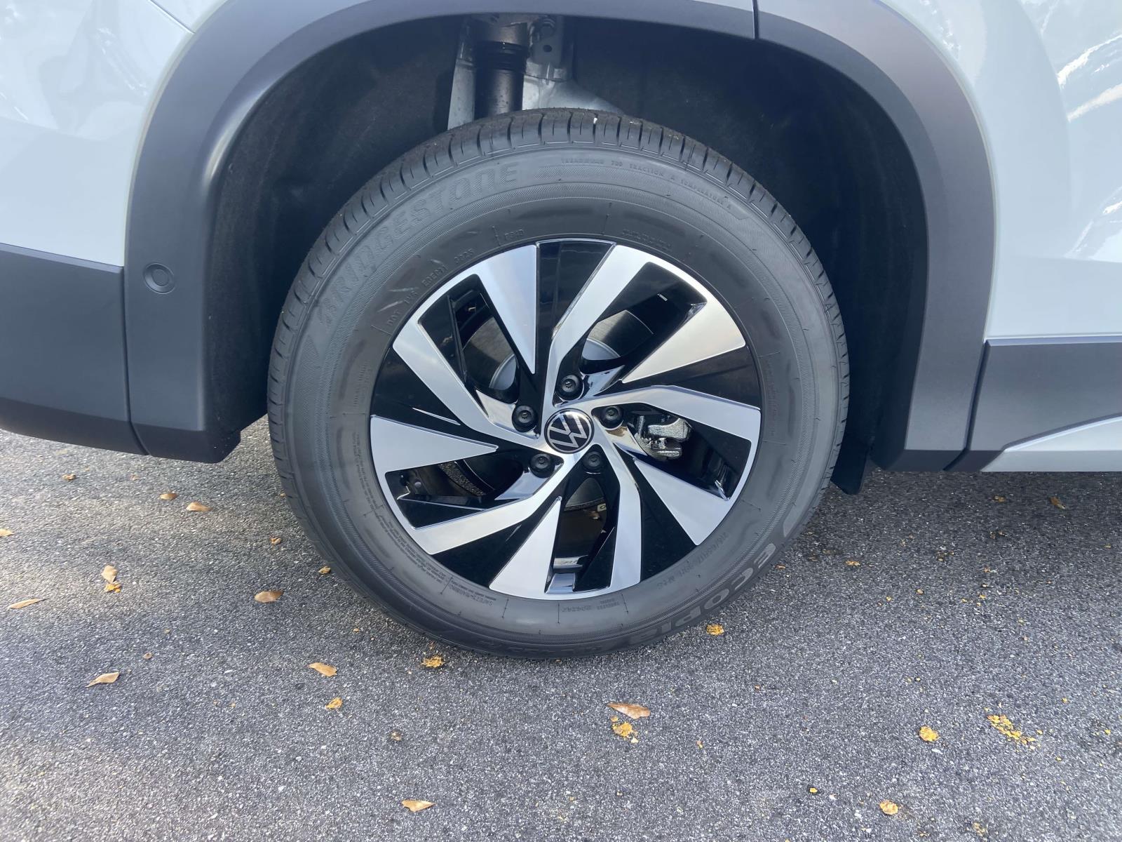 2026 Volkswagen Tiguan S - Photo 11