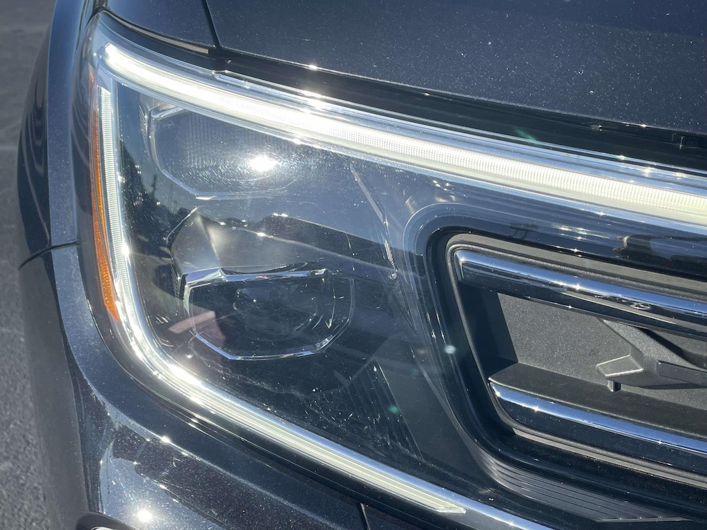 Used 2024 Volkswagen Atlas 2.0T SE w/Technology 4MOTION Sport Utility