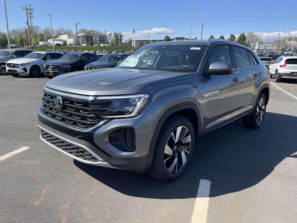 New 2025 Volkswagen Atlas Cross Sport 2.0T SE w/Technology 4MOTION Sport Utility