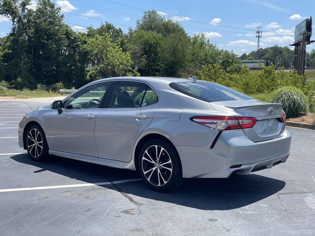 Used 2020 Toyota Camry SE Auto (Natl) Car