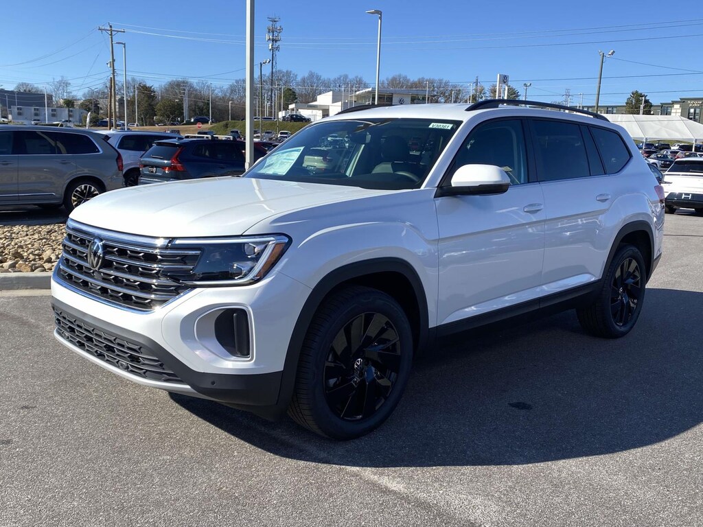 New 2026 Volkswagen Atlas 2.0T SE w/Technology Sport Utility
