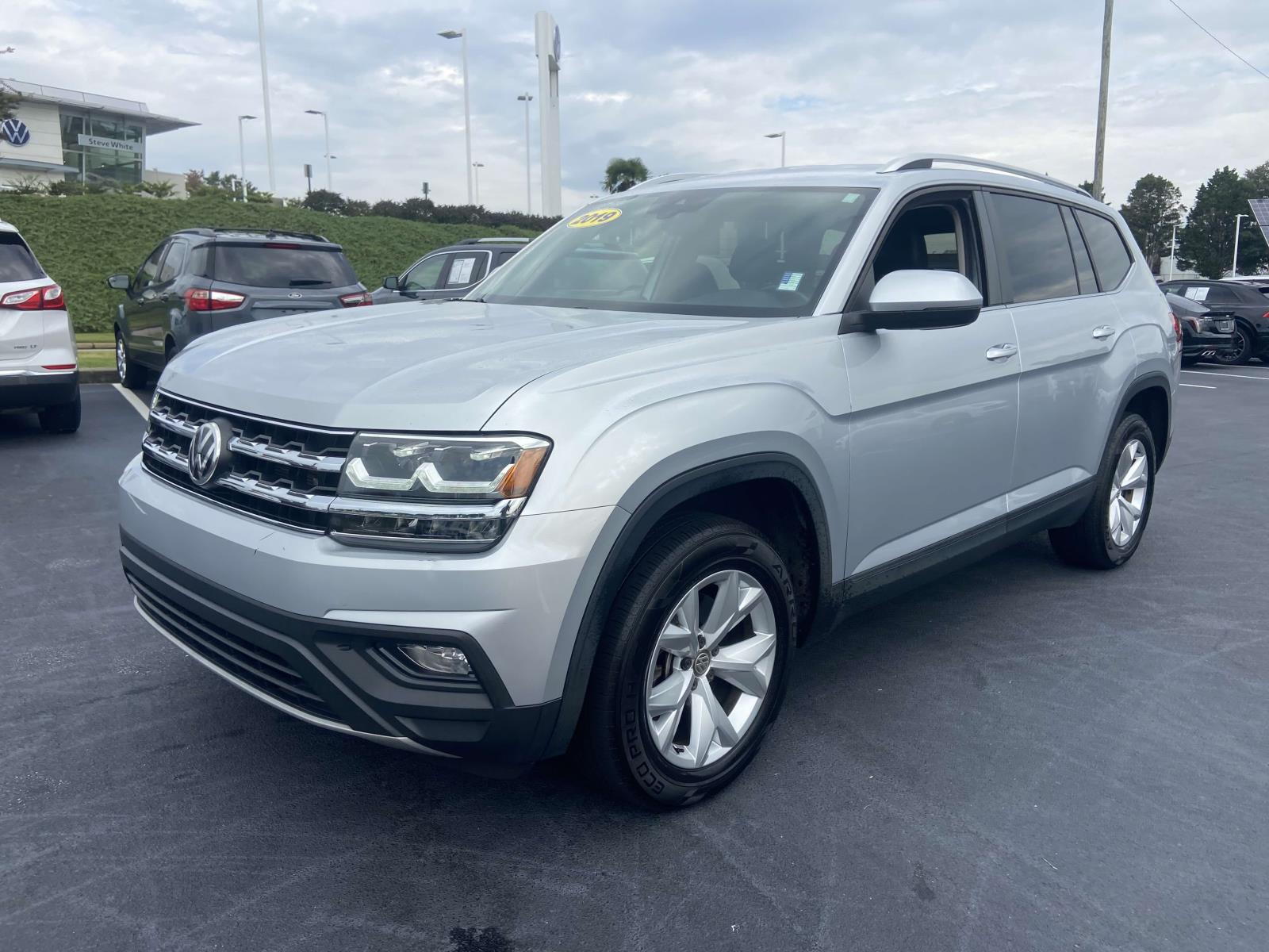 2019 Volkswagen Atlas V6 SE Technology photo 2