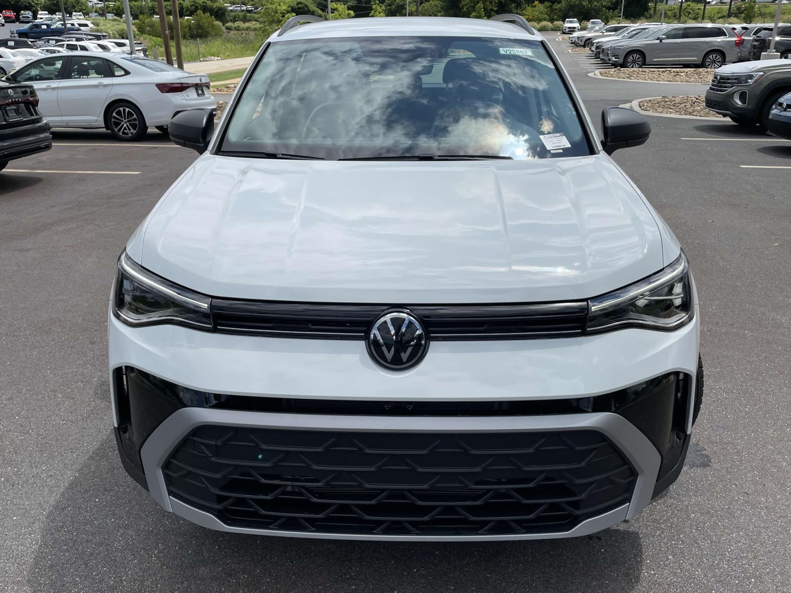 2025 Volkswagen Taos S photo 2