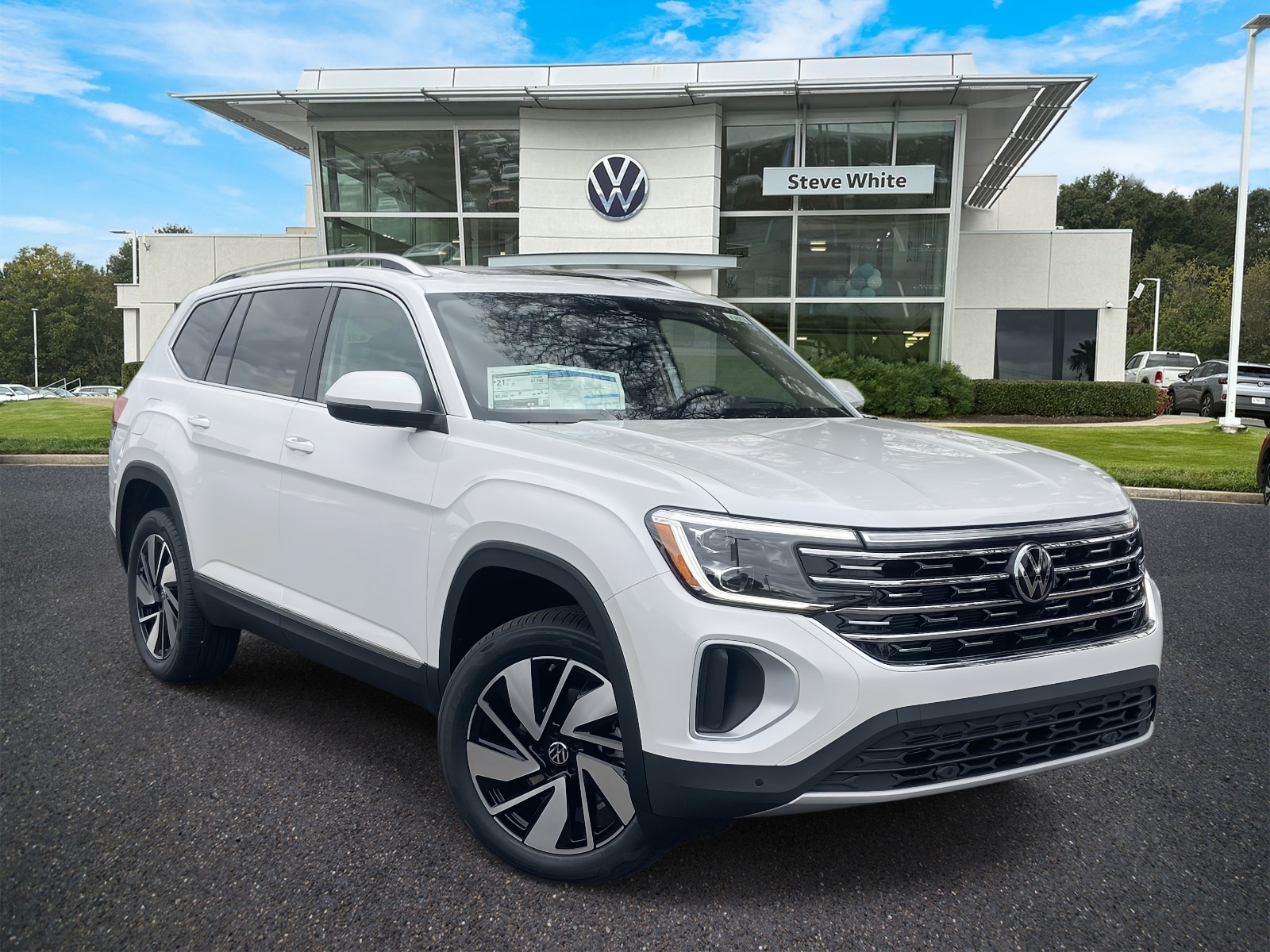 2026 Volkswagen Atlas SEL's photo
