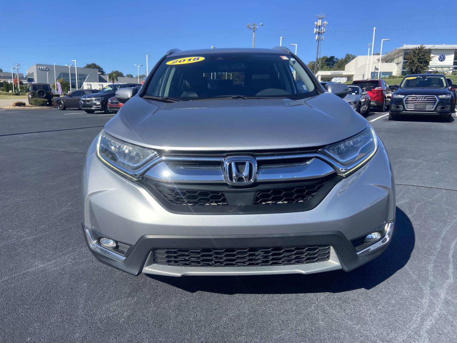 2018 Honda CR-V Touring photo 2